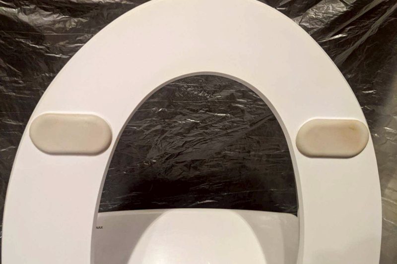 トイレ尿石除去